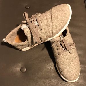 Grey toms shoes